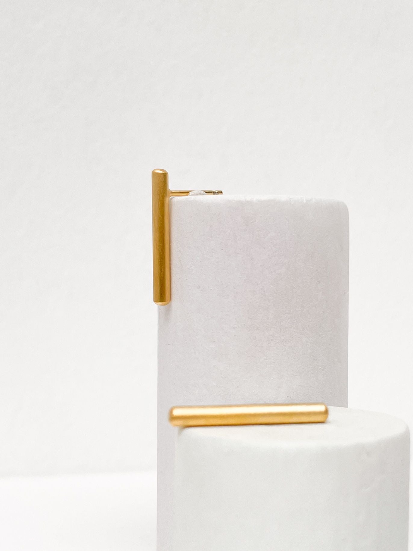 BASIC ROD SATIN oorbellen - LAATSTE KANS